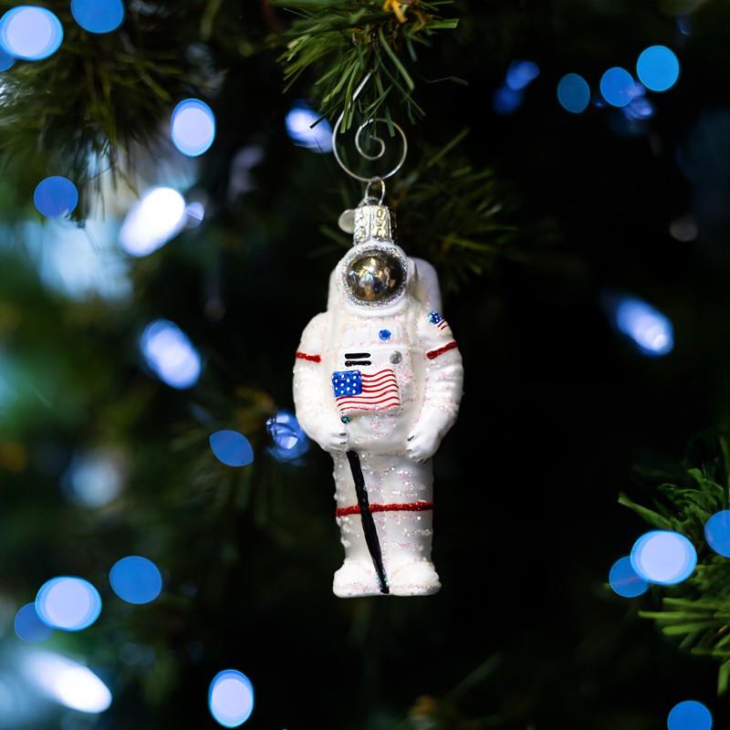 Astronaut Man Ornament,24182