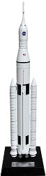 Space Launch System 1/200